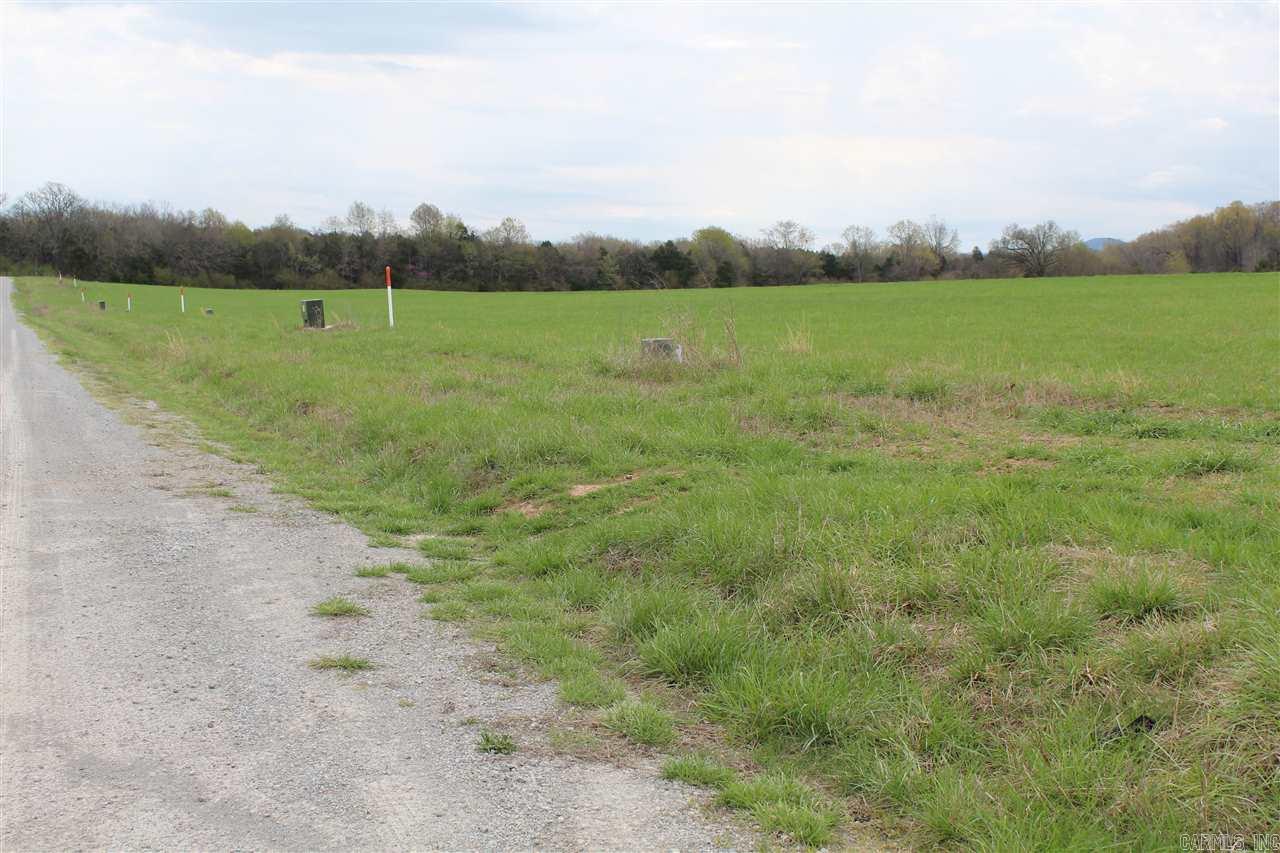 Lydia Lane Property Photo 1