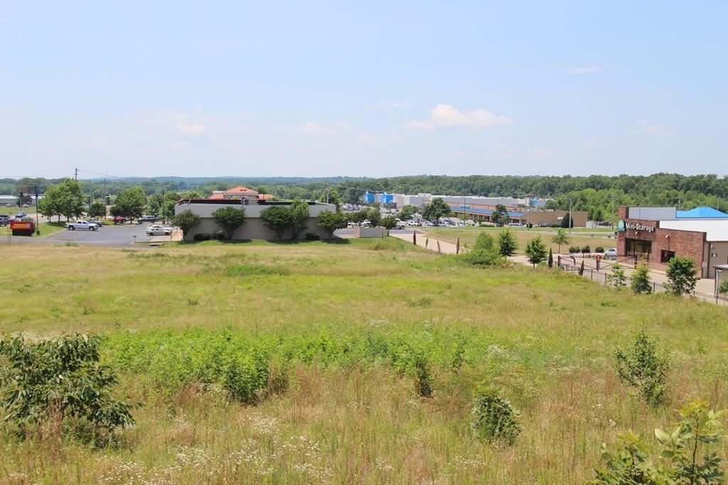 3600 Dave Ward Drive Property Photo 19