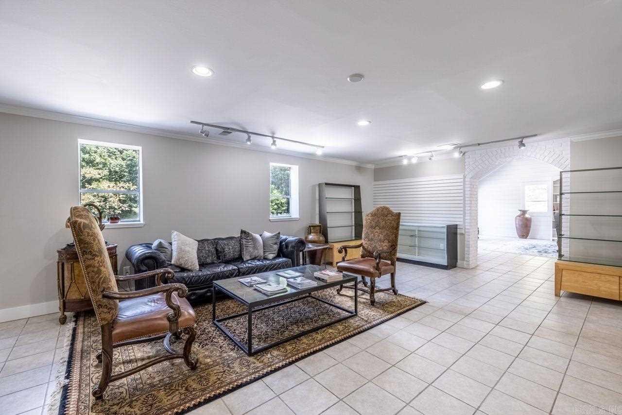 11600 Mara Lynn Road Property Photo 10