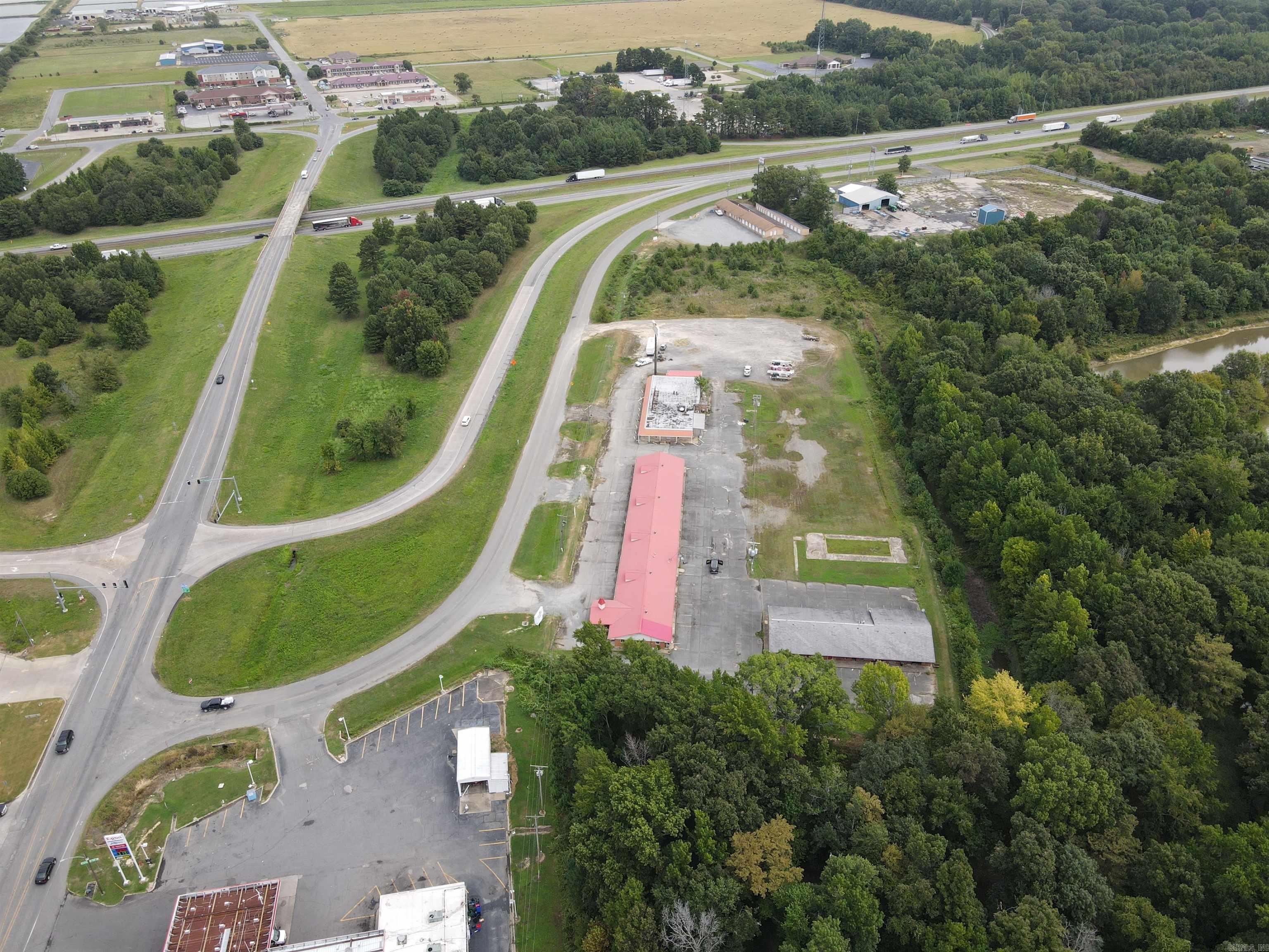55 & 115 Frontage Road Property Photo 3