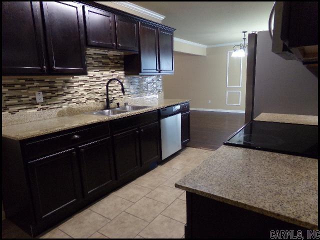 5532 Trammel Estates Drive Property Photo 10