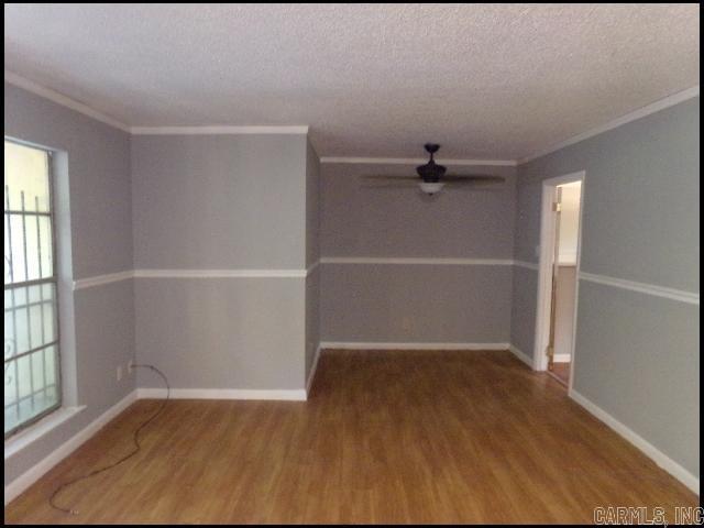 5615 Carlyle Drive Property Photo 3