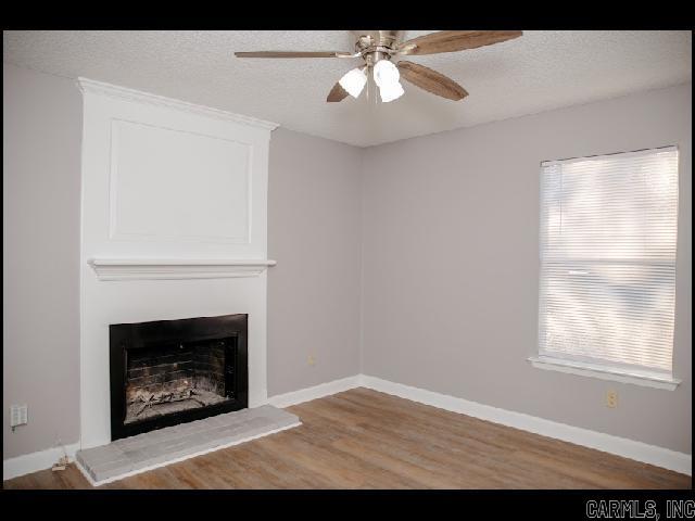 715 S Valentine Street Unit B Property Photo 2
