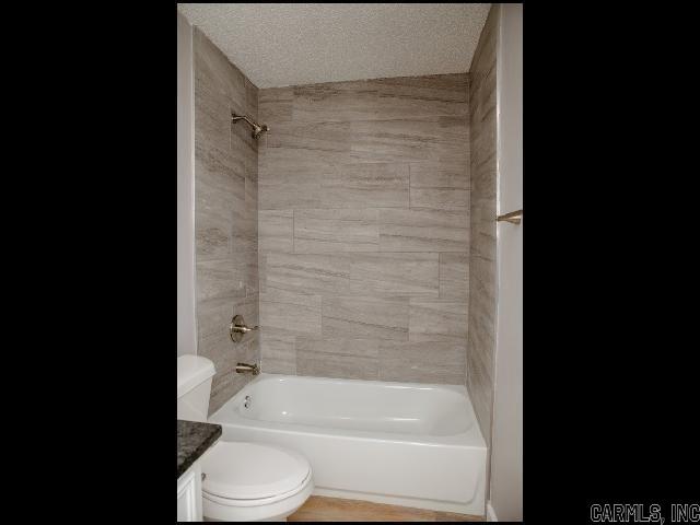 715 S Valentine Street Unit B Property Photo 14