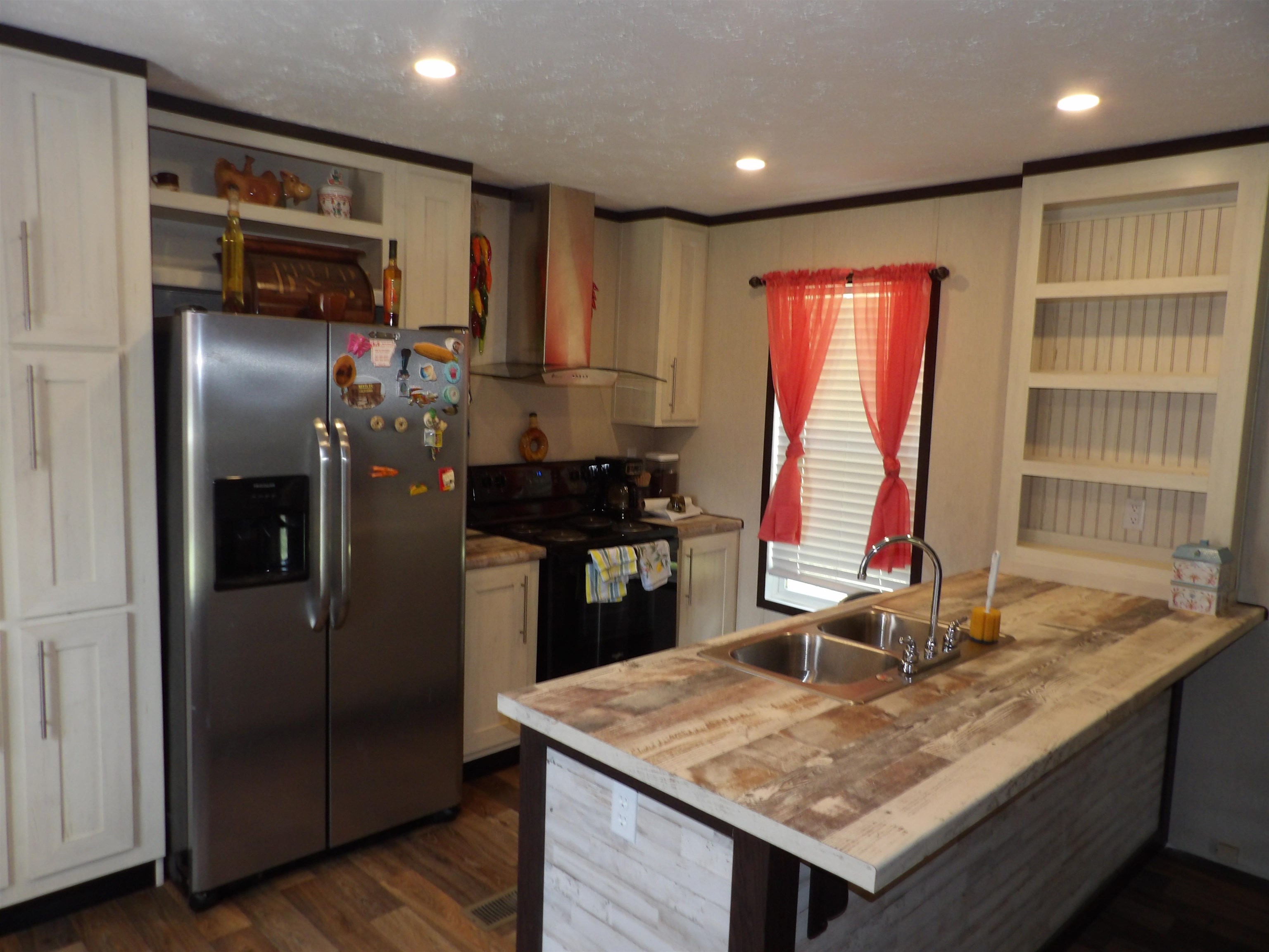 1608 County Road 3594 Property Photo 16