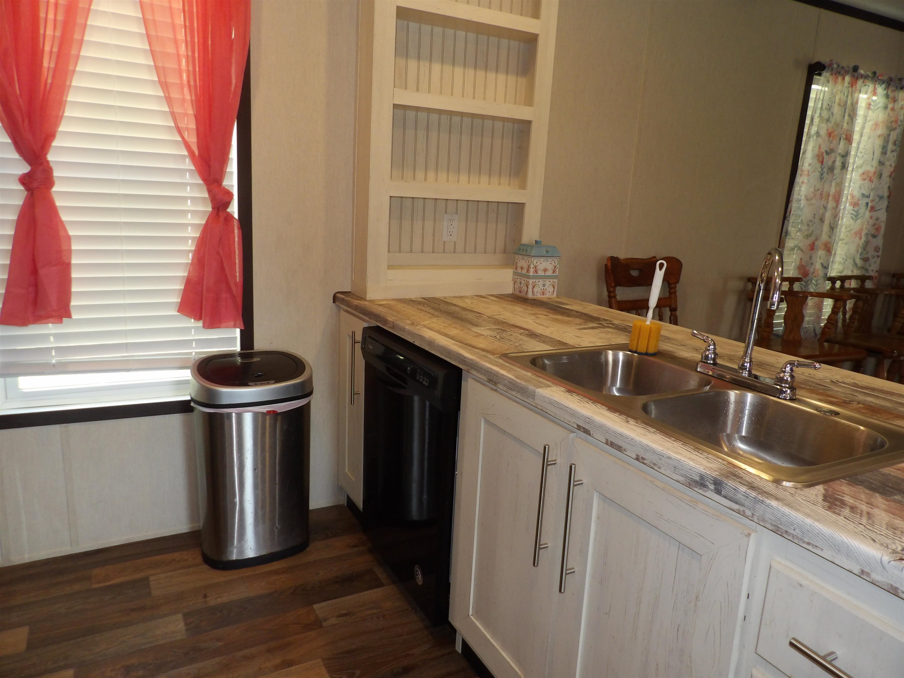 1608 County Road 3594 Property Photo 21