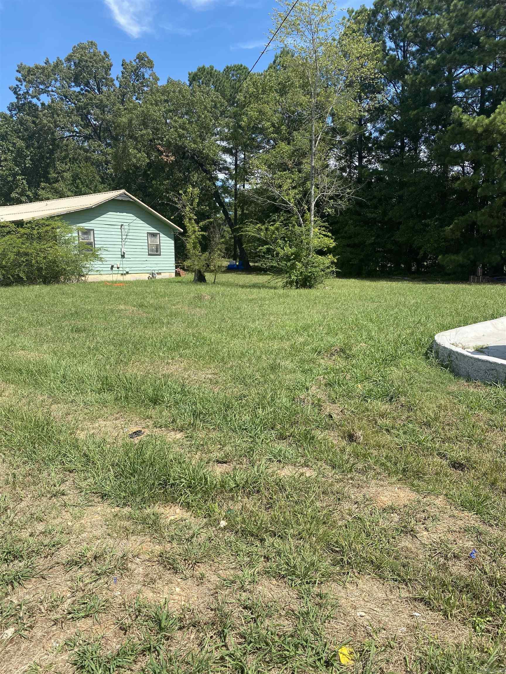 2228 Shady Pine Property Photo 2