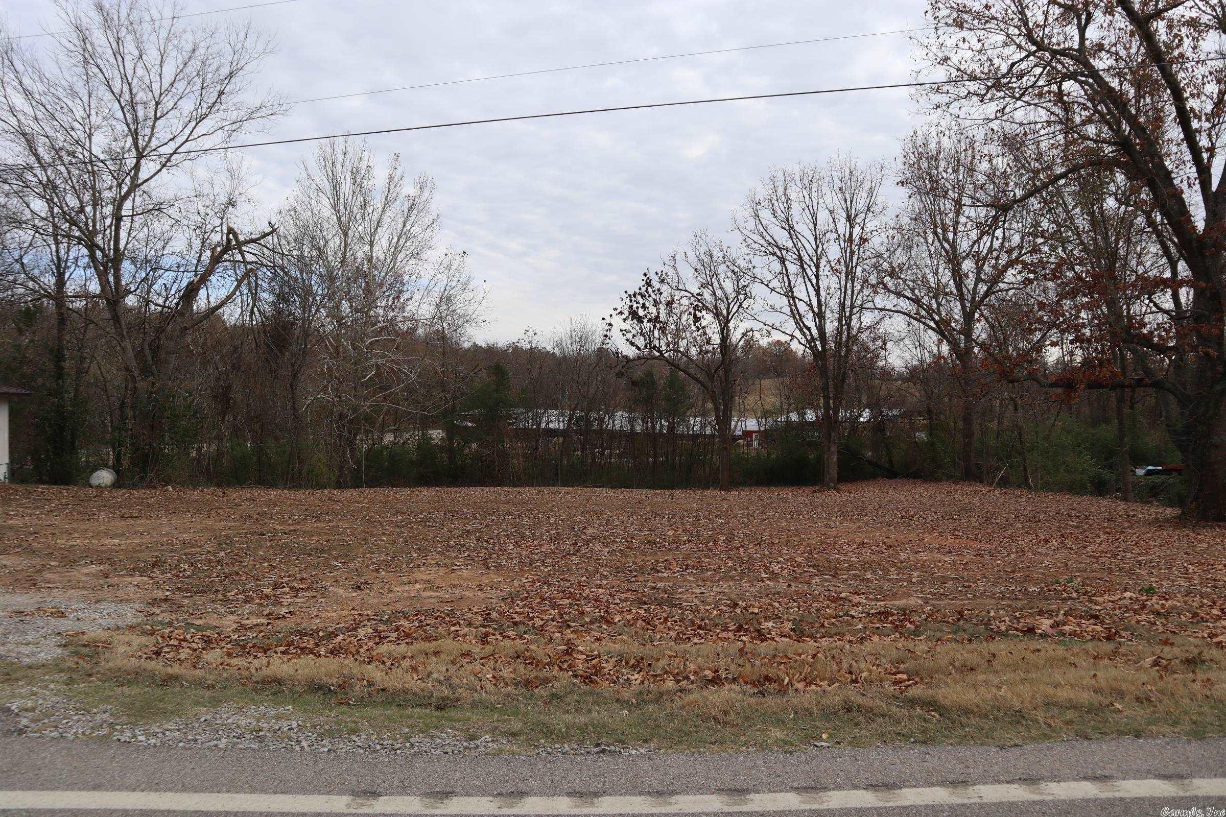 330 S Main St Property Photo 1
