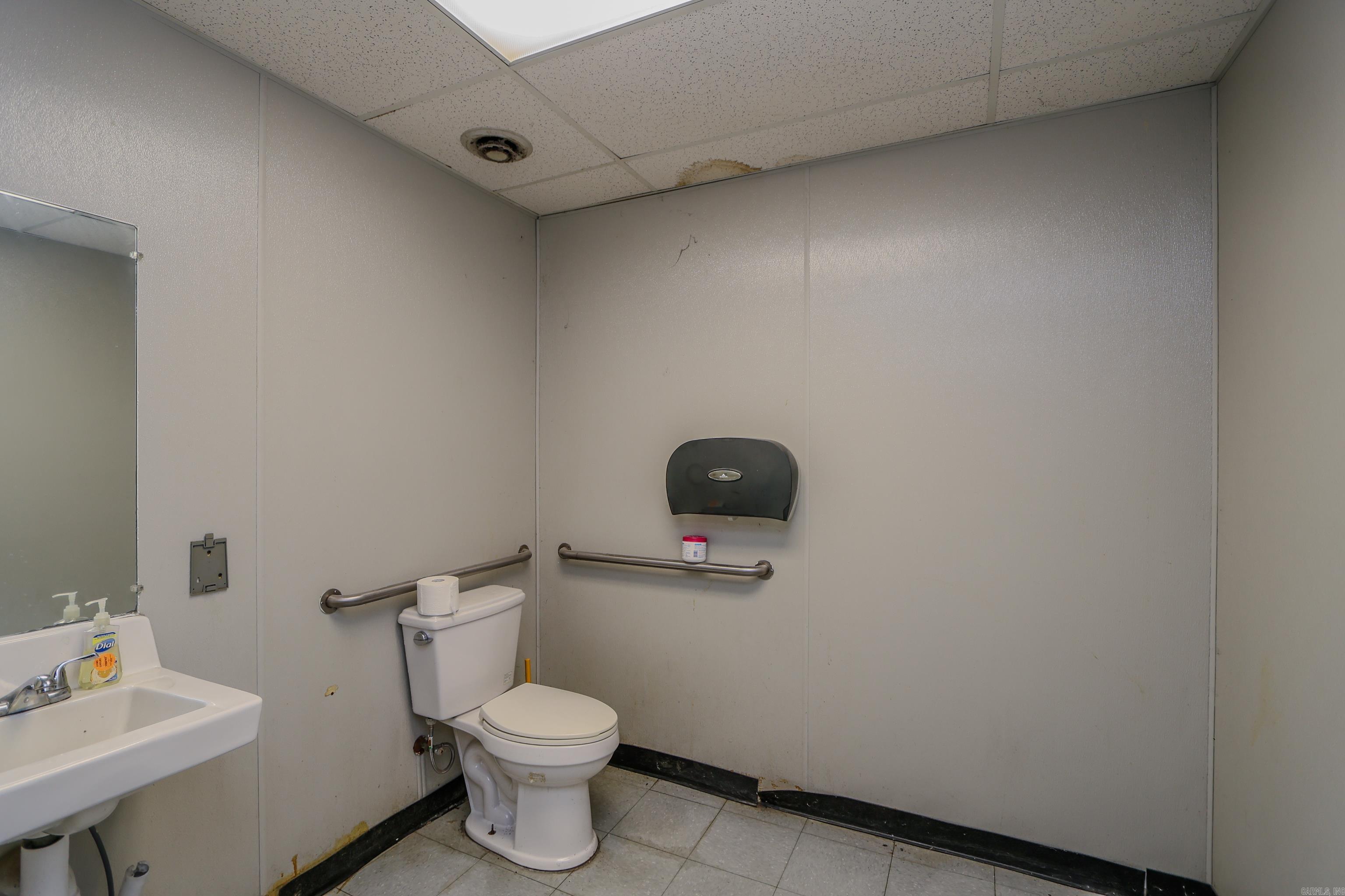 1723 W Kingshighway Ste 4 Property Photo 11
