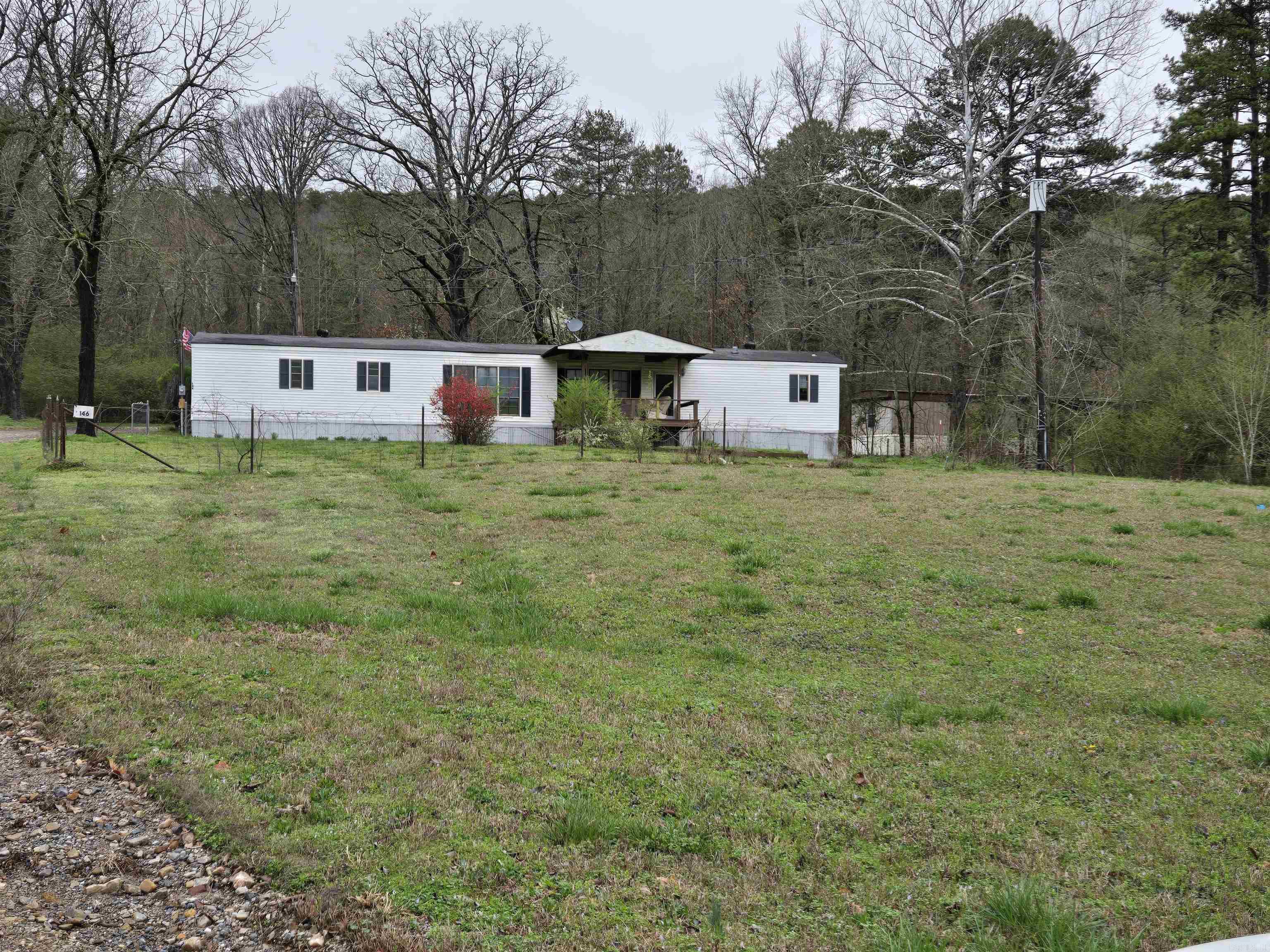 108 Thru 152 Jewel Meeks Property Photo 8