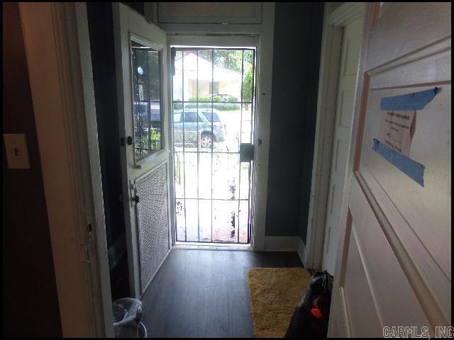 922 W 21st Street Apt 2 Property Photo 3