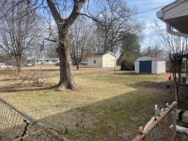 311 N Jeff Davis Avenue Property Photo 5