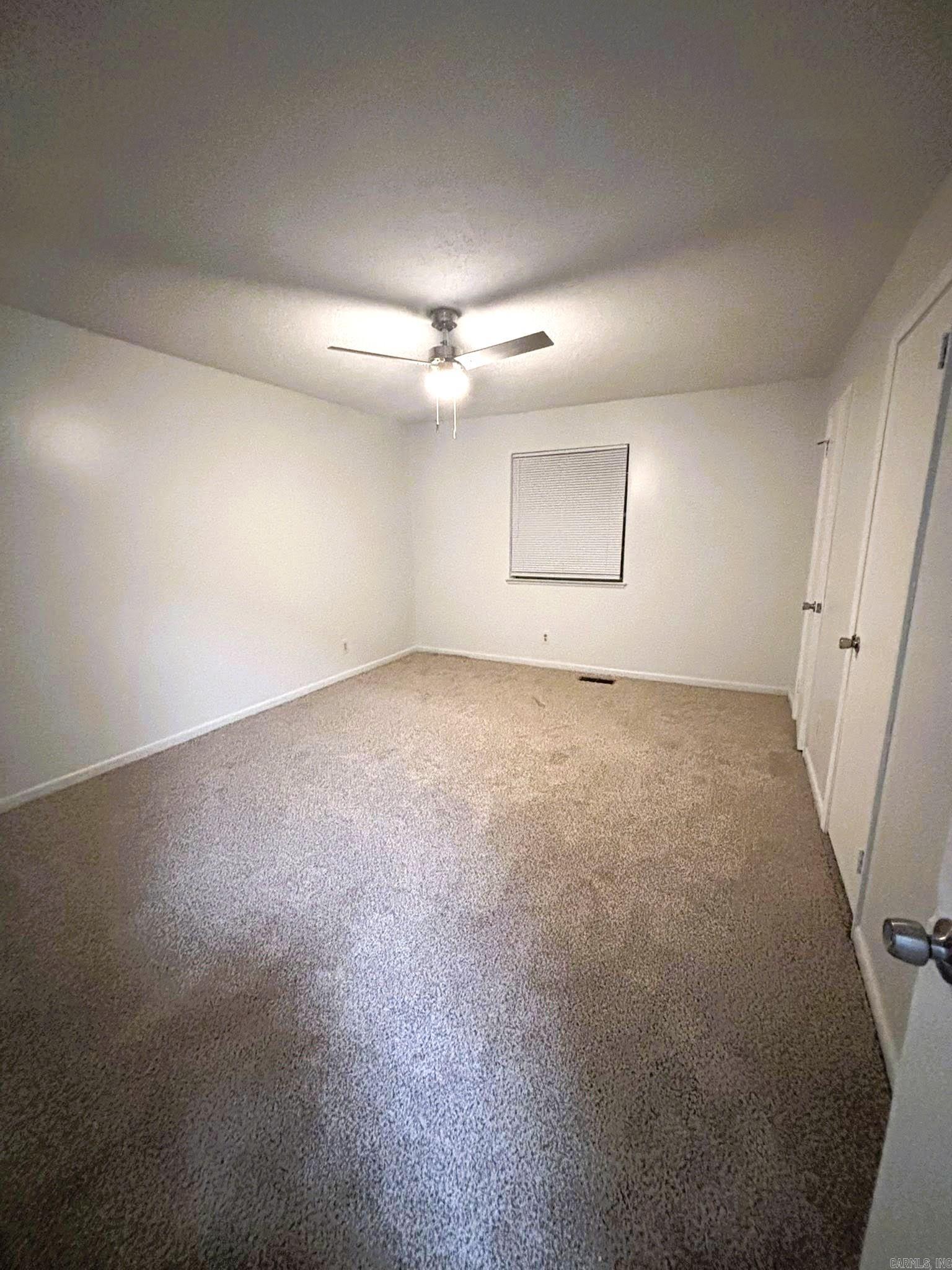 1800 Sanford Drive 4 Property Photo 7