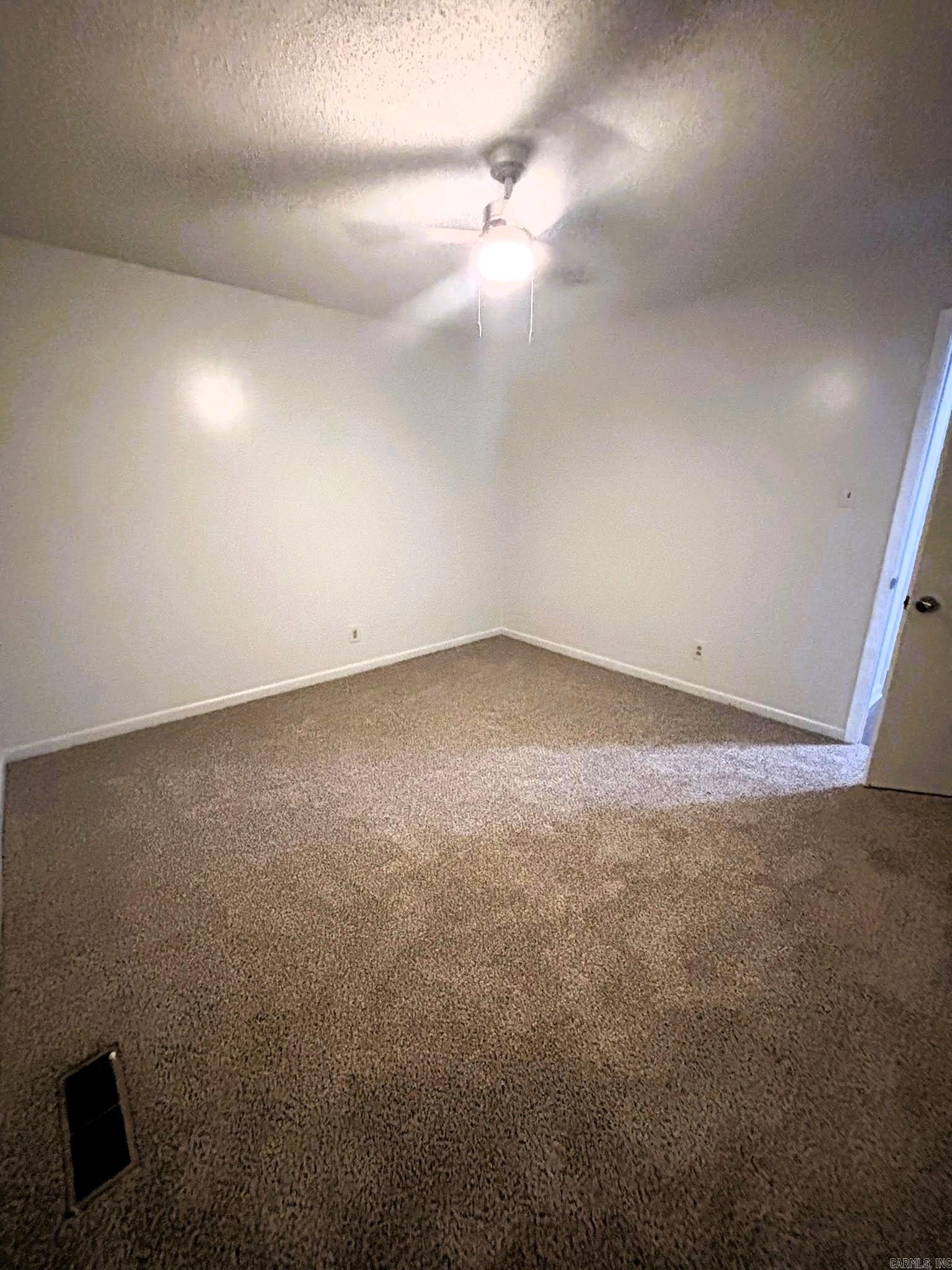 1800 Sanford Drive 4 Property Photo 8