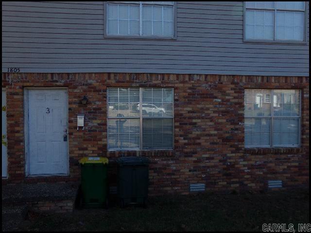 1805 Sanford Drive #3 Property Photo 2