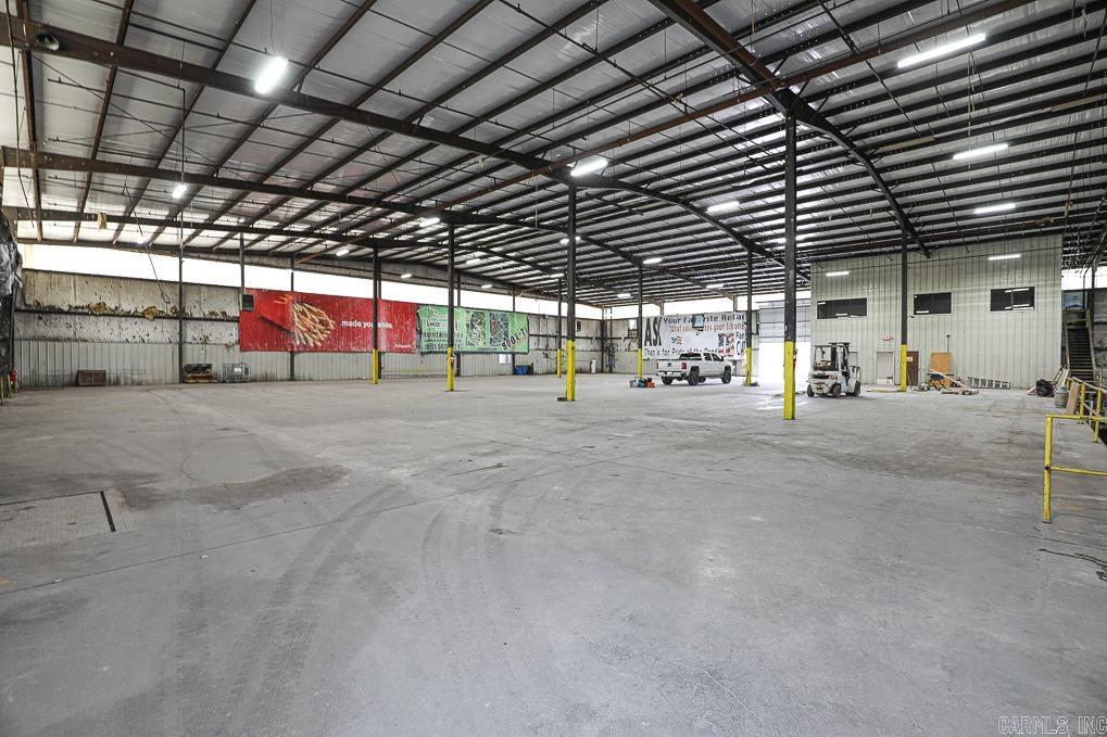 3200 S Reynolds Road Property Photo 18