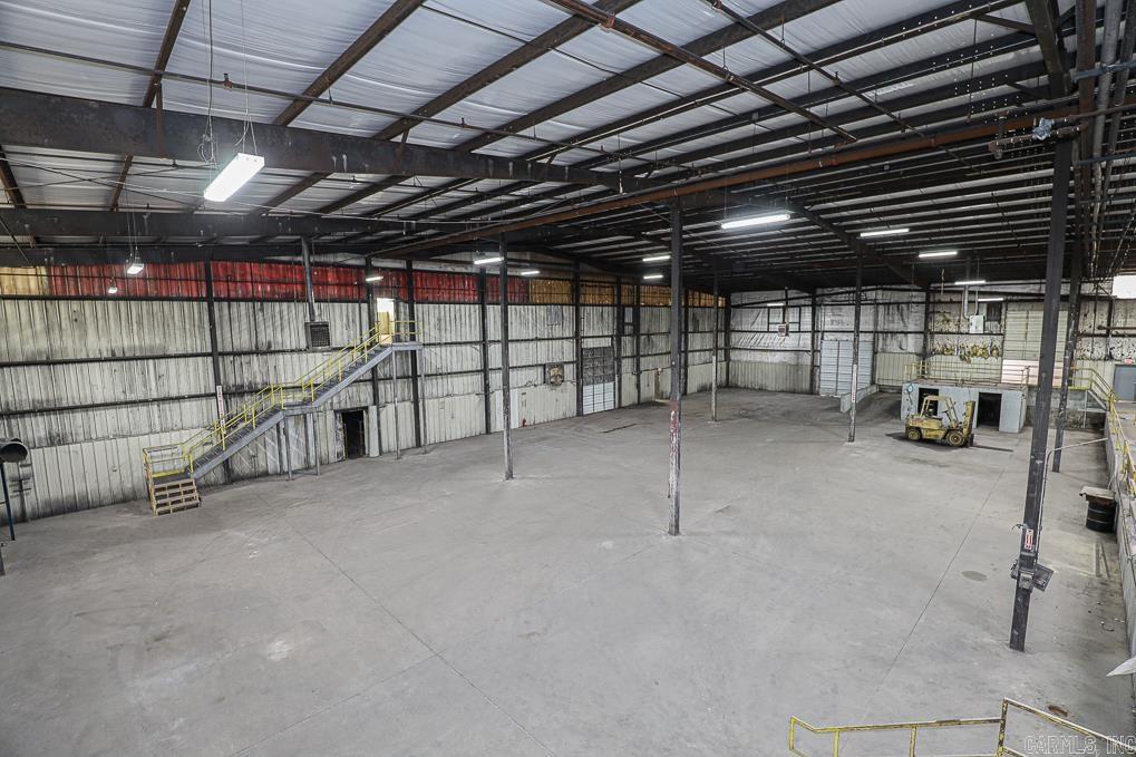3200 S Reynolds Road Property Photo 32