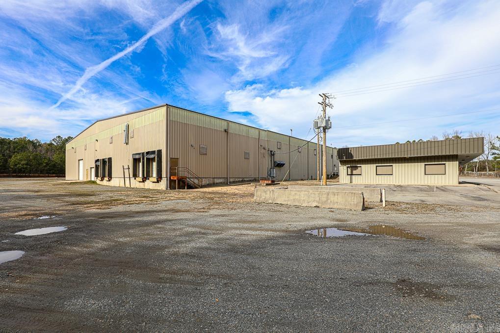 3200 S Reynolds Road Property Photo 48