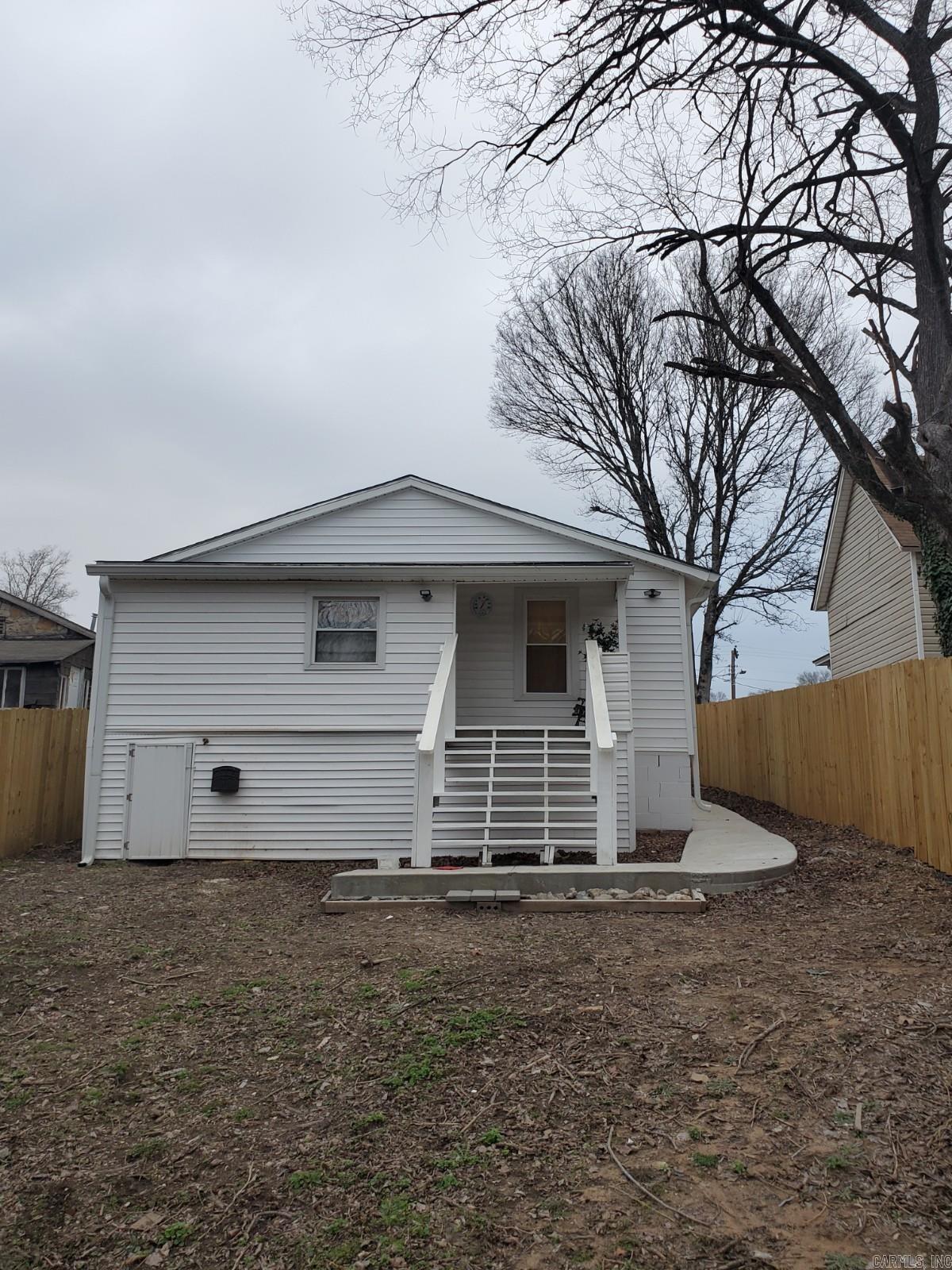 354 Silver Street Property Photo 21