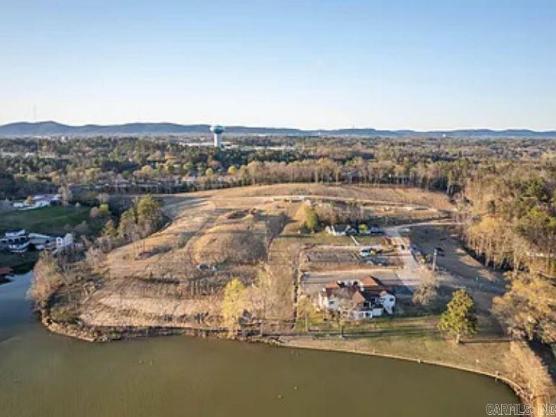 323 Five Points Road Property Photo 12