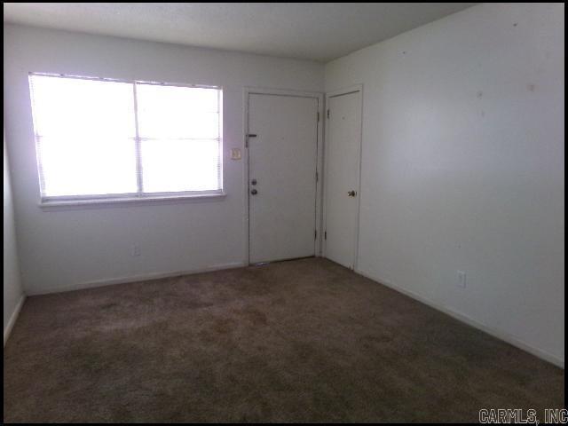 2619 Montreal Drive Property Photo 3