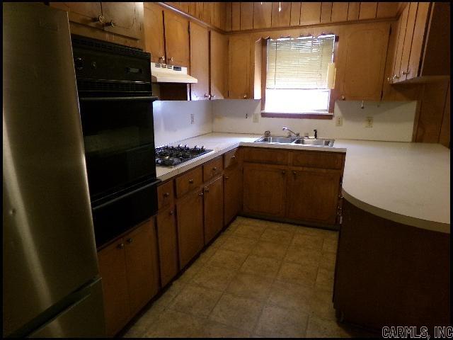 2619 Montreal Drive Property Photo 5