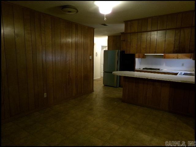 2619 Montreal Drive Property Photo 8