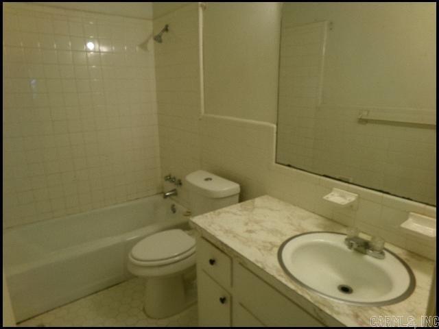 2619 Montreal Drive Property Photo 16