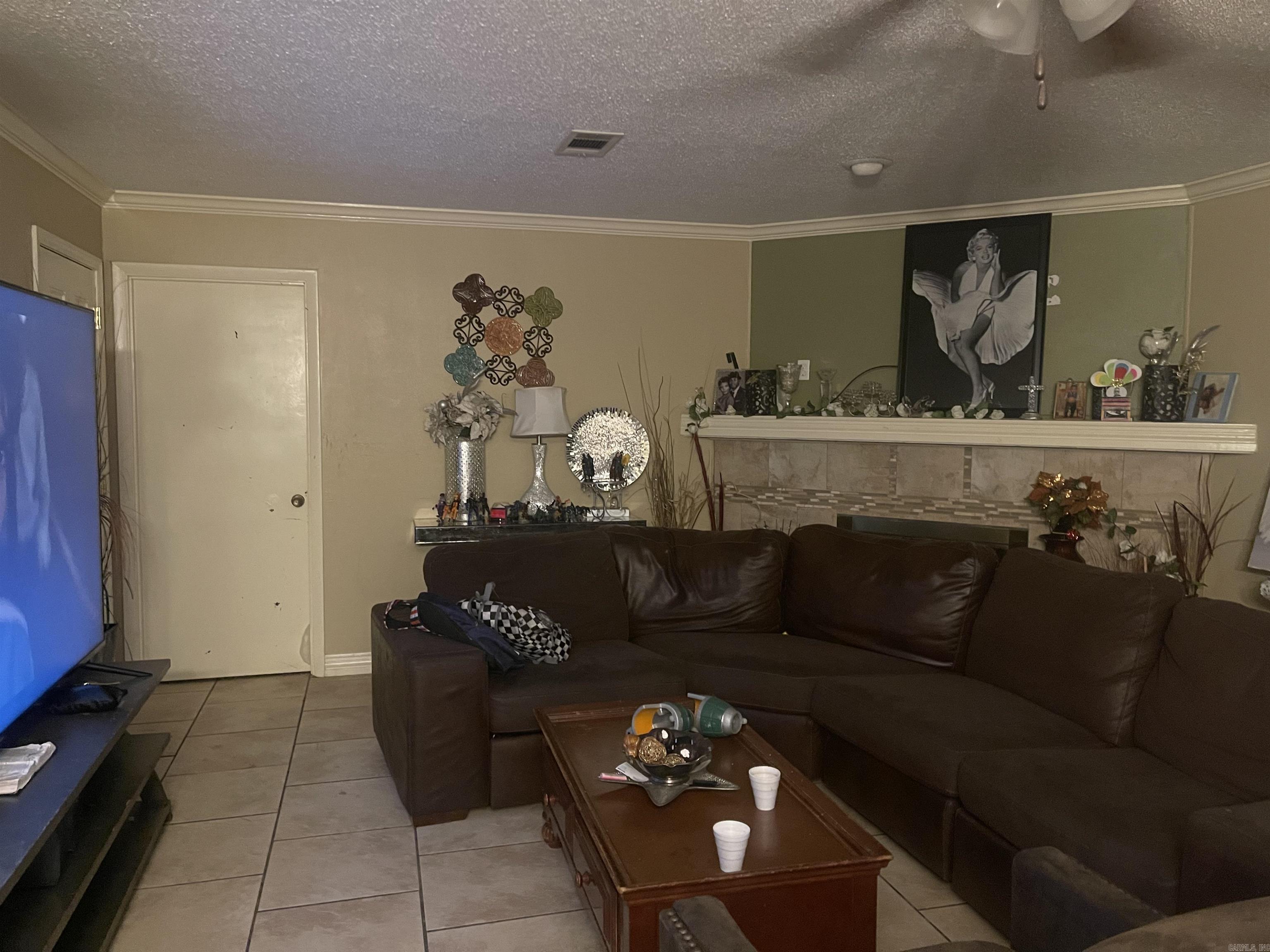 5419 Western Lane Property Photo 4