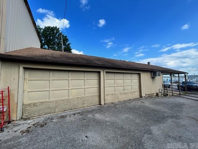 447 Lawrence Street Property Photo 7