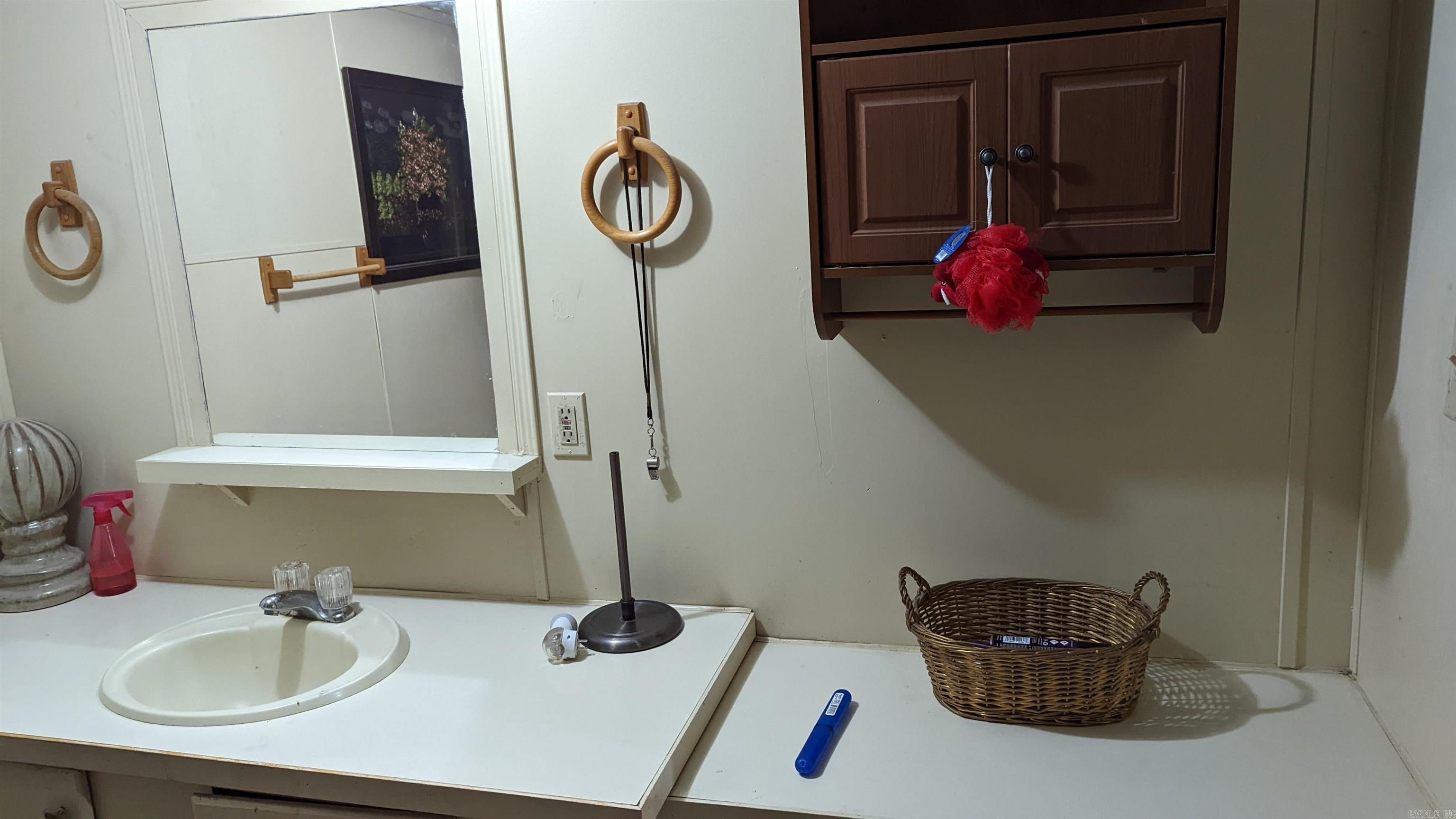 609 Lear Avenue Property Photo 10