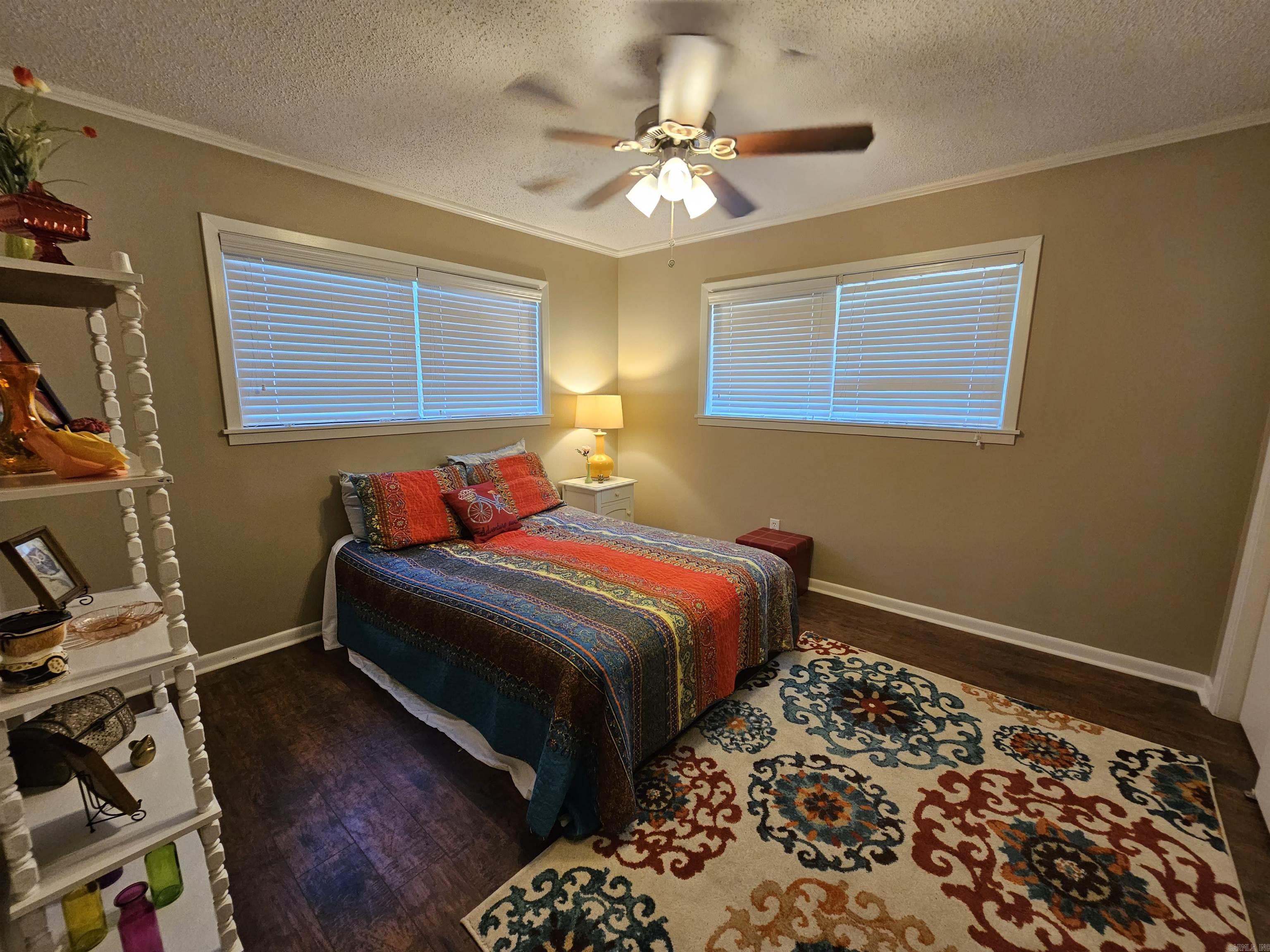 1110 Honeysuckle Property Photo 26