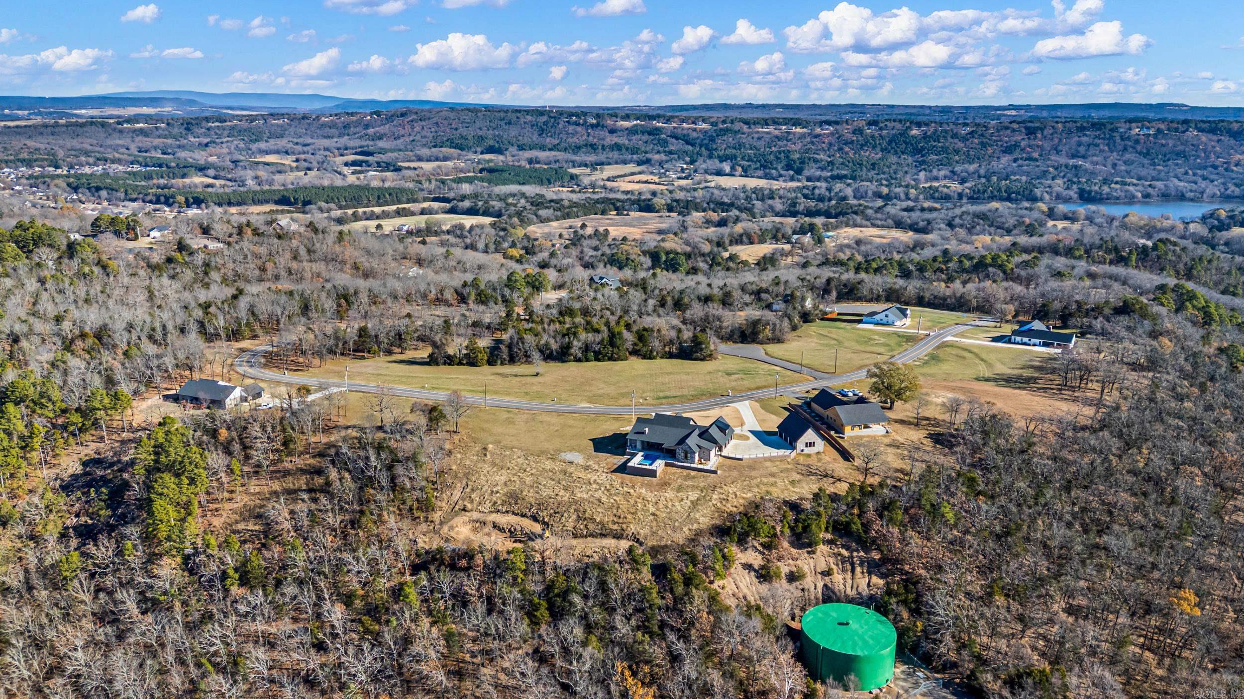 48 Jeremiah Circle Property Photo 8