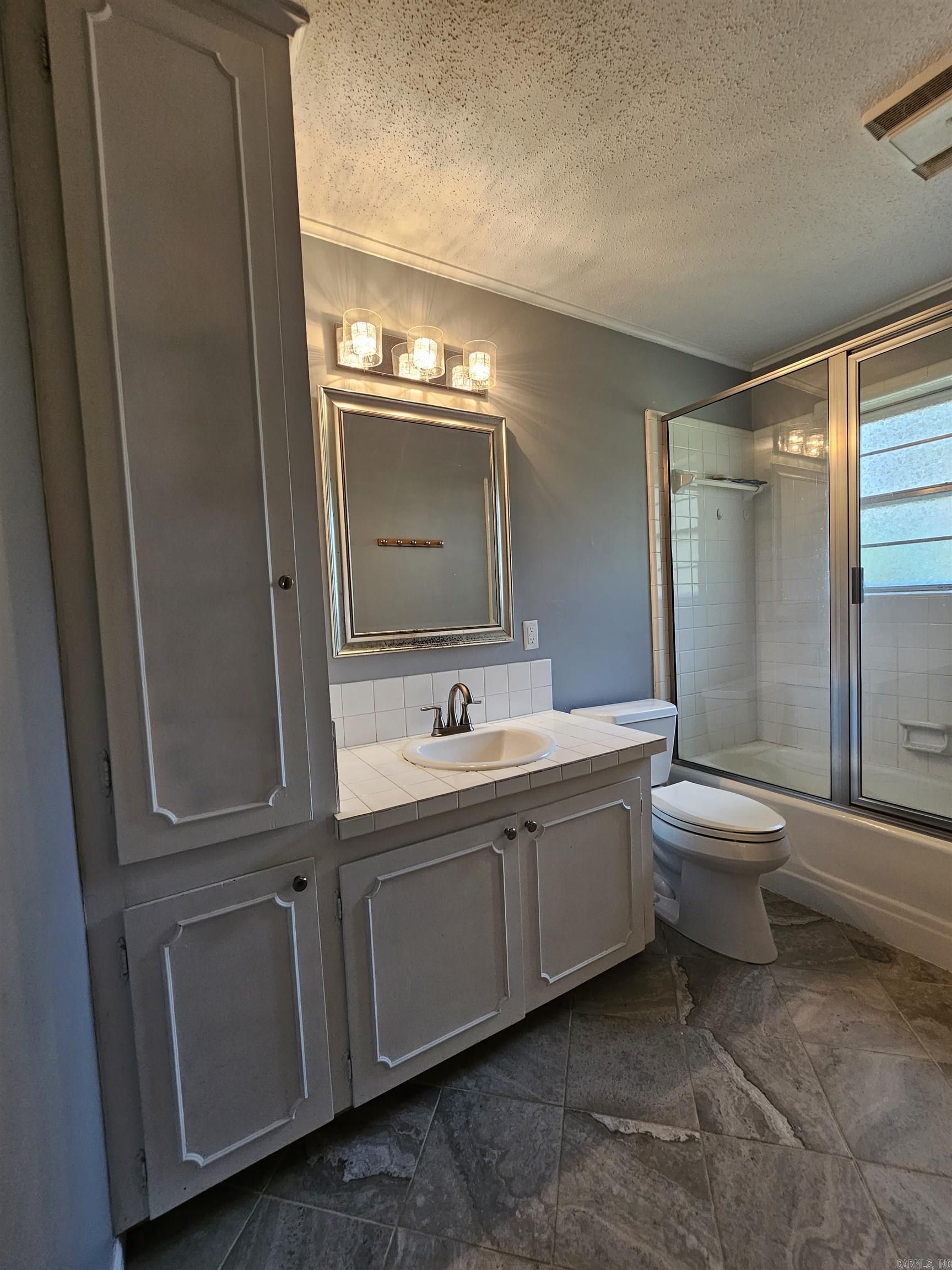 1608 S Lakewood Property Photo 19