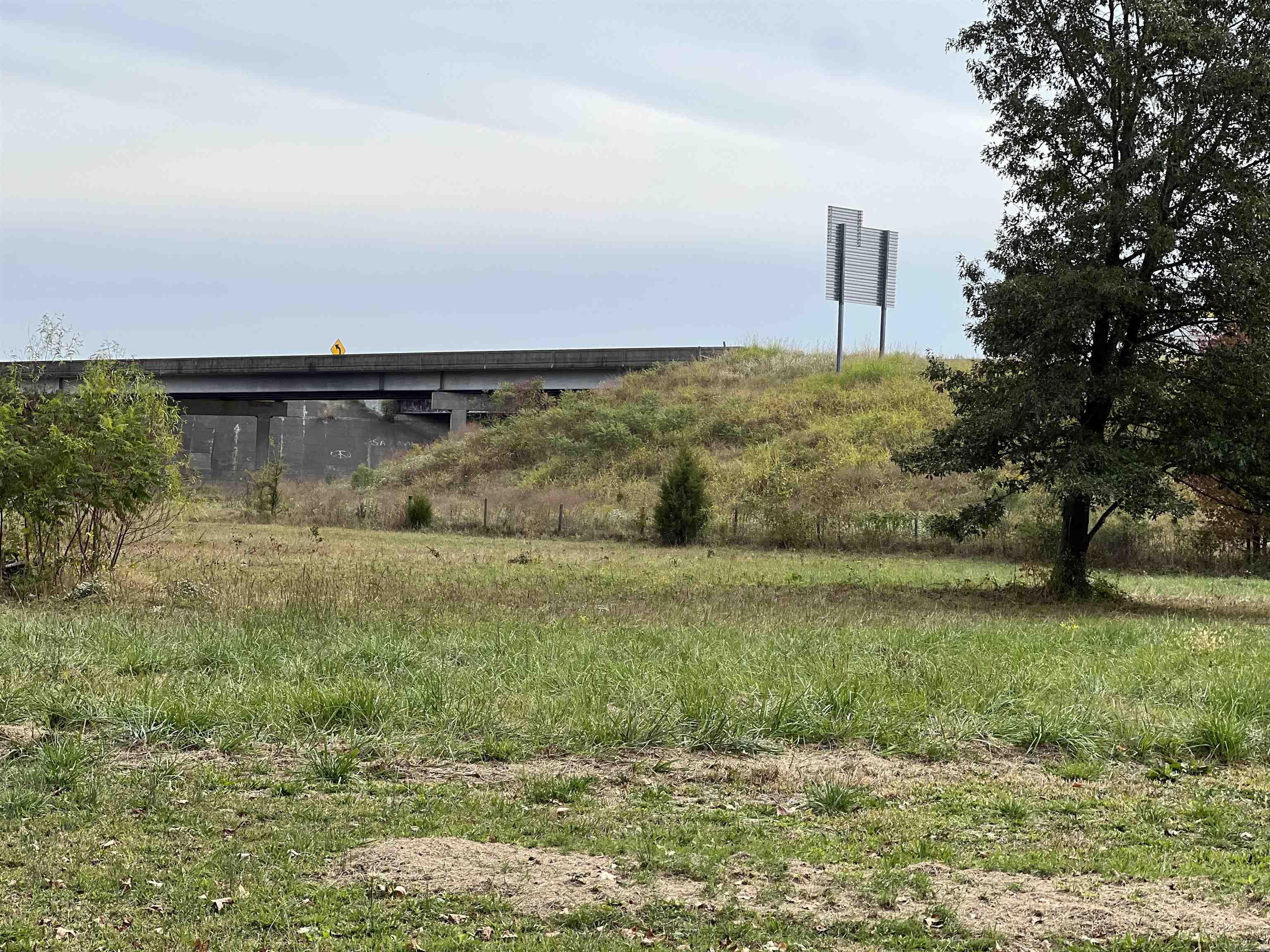 3840 N 167 Highway Property Photo