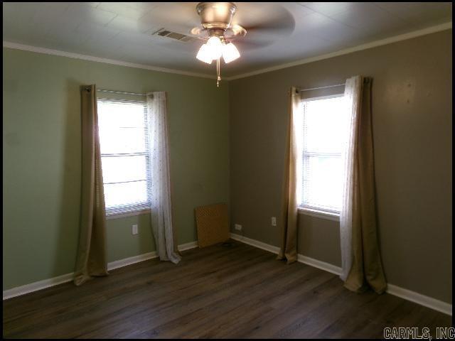 1202 N Holly Street Property Photo 10