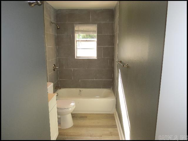 9215 Clover Hill Road Property Photo 10
