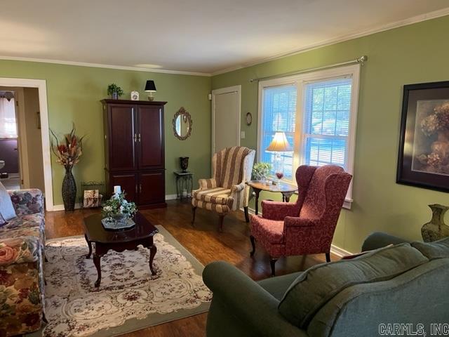 1502 N Jackson Property Photo 2