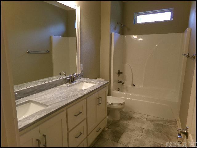 17 Rosans Court Property Photo 10
