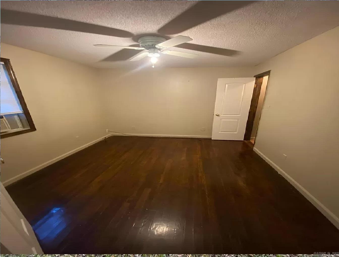 3117 Pulaski Street Property Photo 2