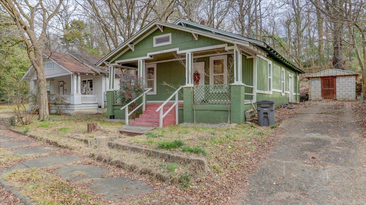 214 Bower Street Property Photo 2
