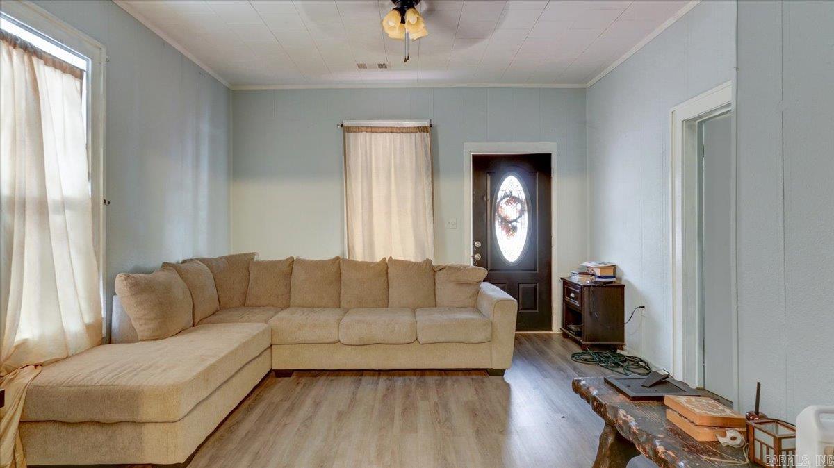 214 Bower Street Property Photo 4