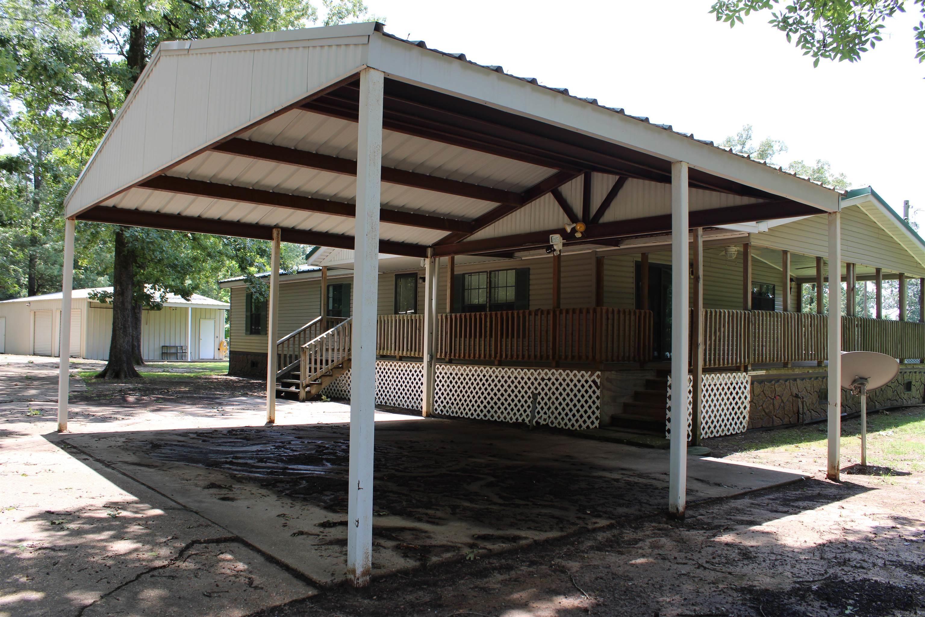 19 Cr186 Property Photo 3