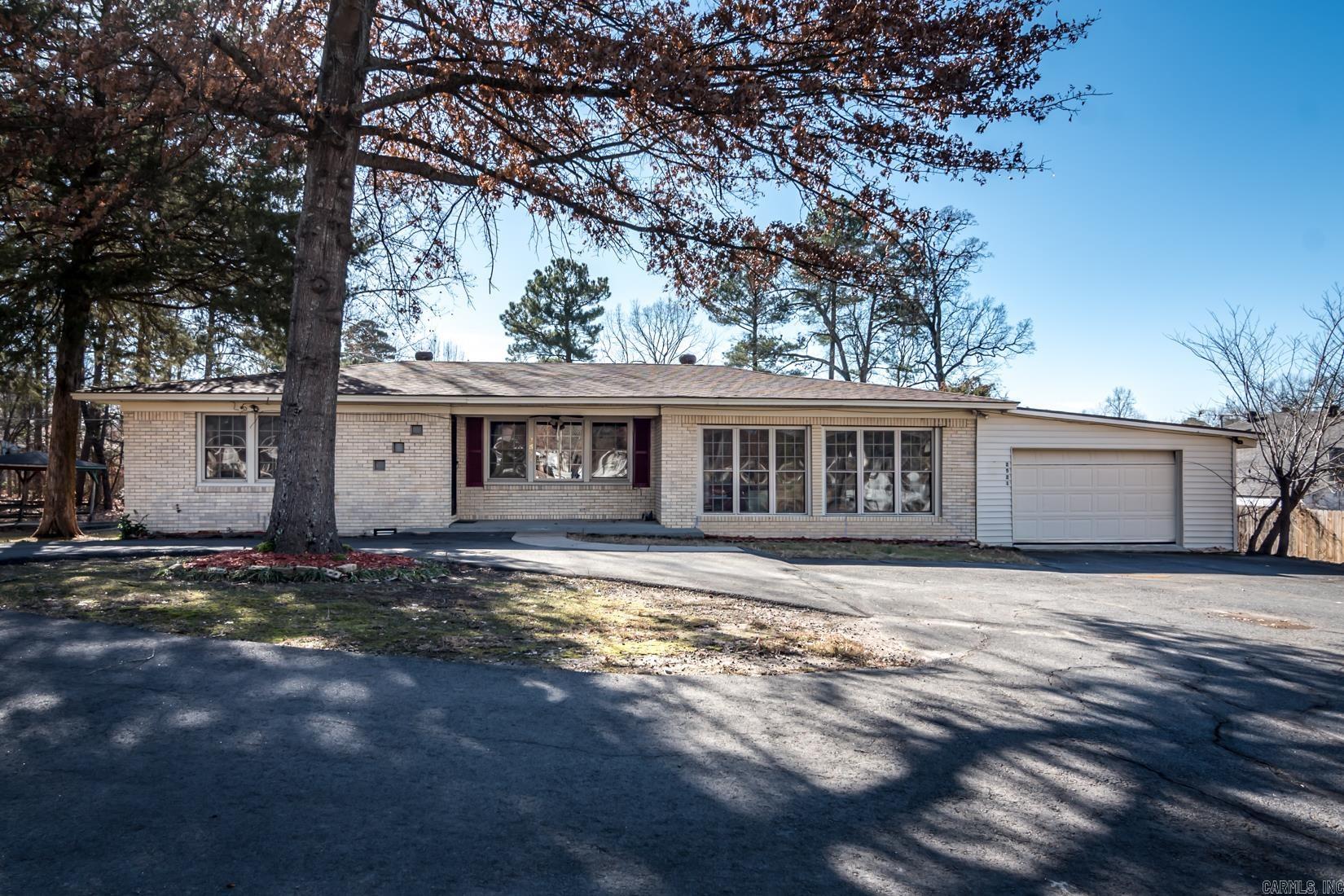 2521 Northshore Drive Property Photo