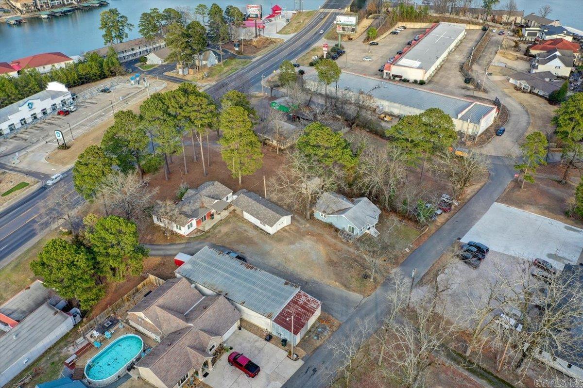 1347,1349,1369 Airport Road Property Photo 10