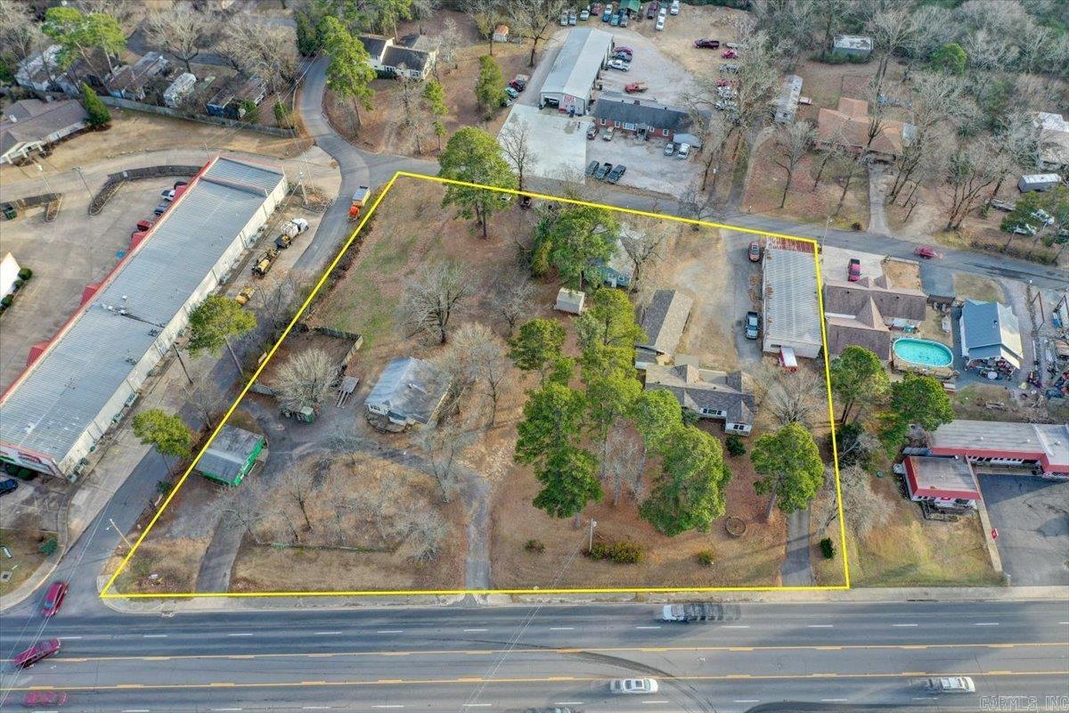1347,1349,1369 Airport Road Property Photo 12
