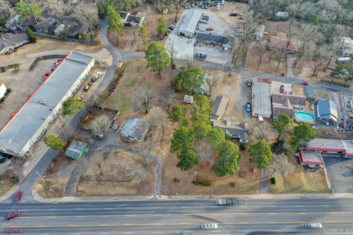 1347,1349,1369 Airport Road Property Photo 14