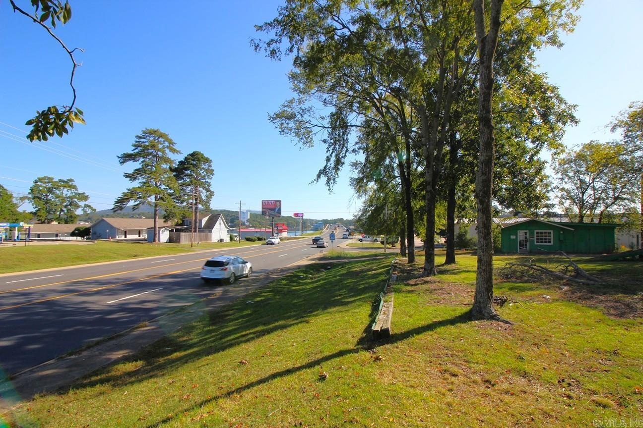 1347,1349,1369 Airport Road Property Photo 23