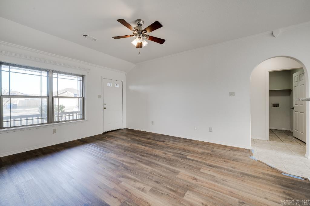 1023 Anemone Drive Property Photo 5