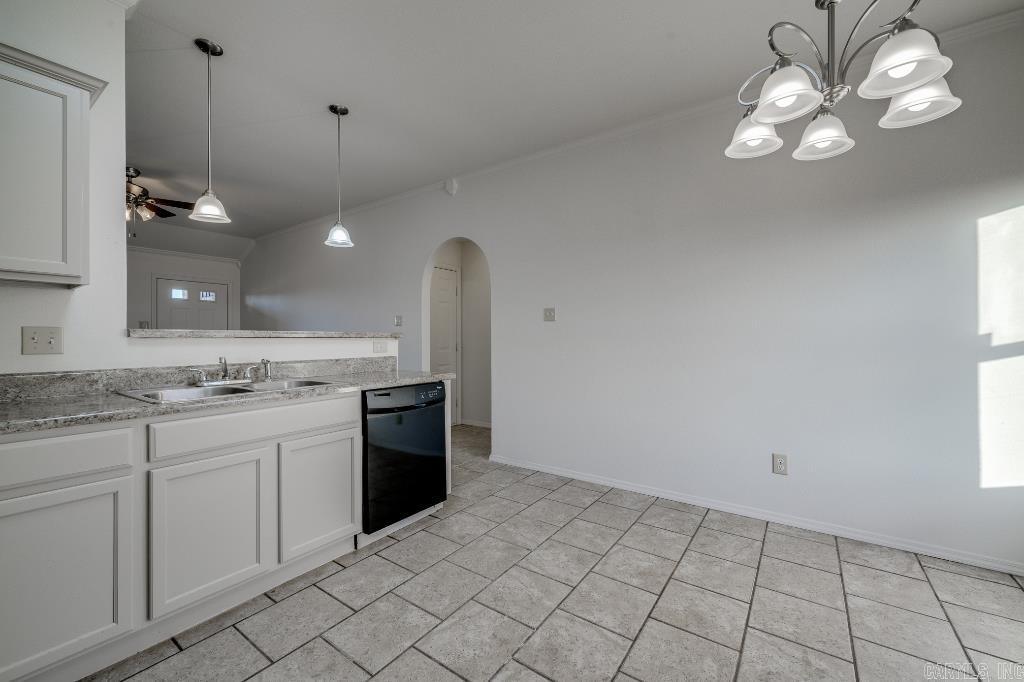 1023 Anemone Drive Property Photo 9